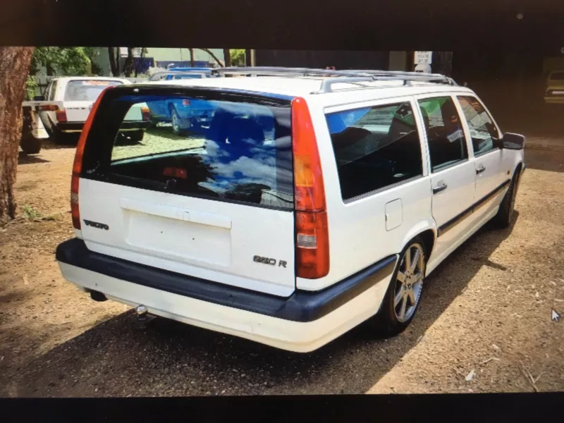 White Volvo 850 R Wagon Australia image (1).png