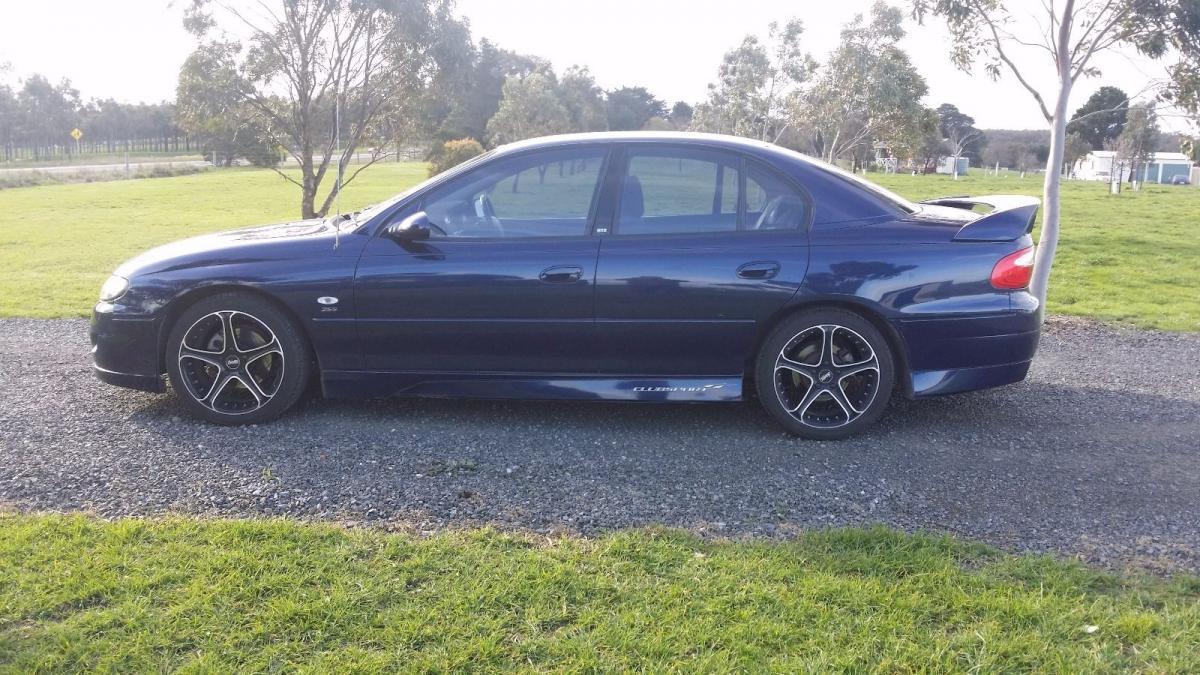 XV HSV Clubsport side profile.jpg