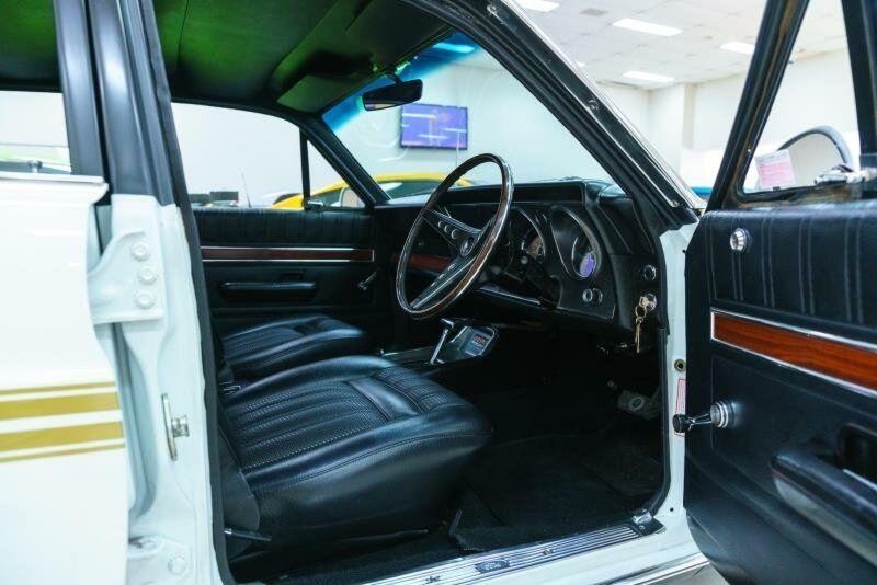 XY Fairmont GT Falcon front interior.jpg