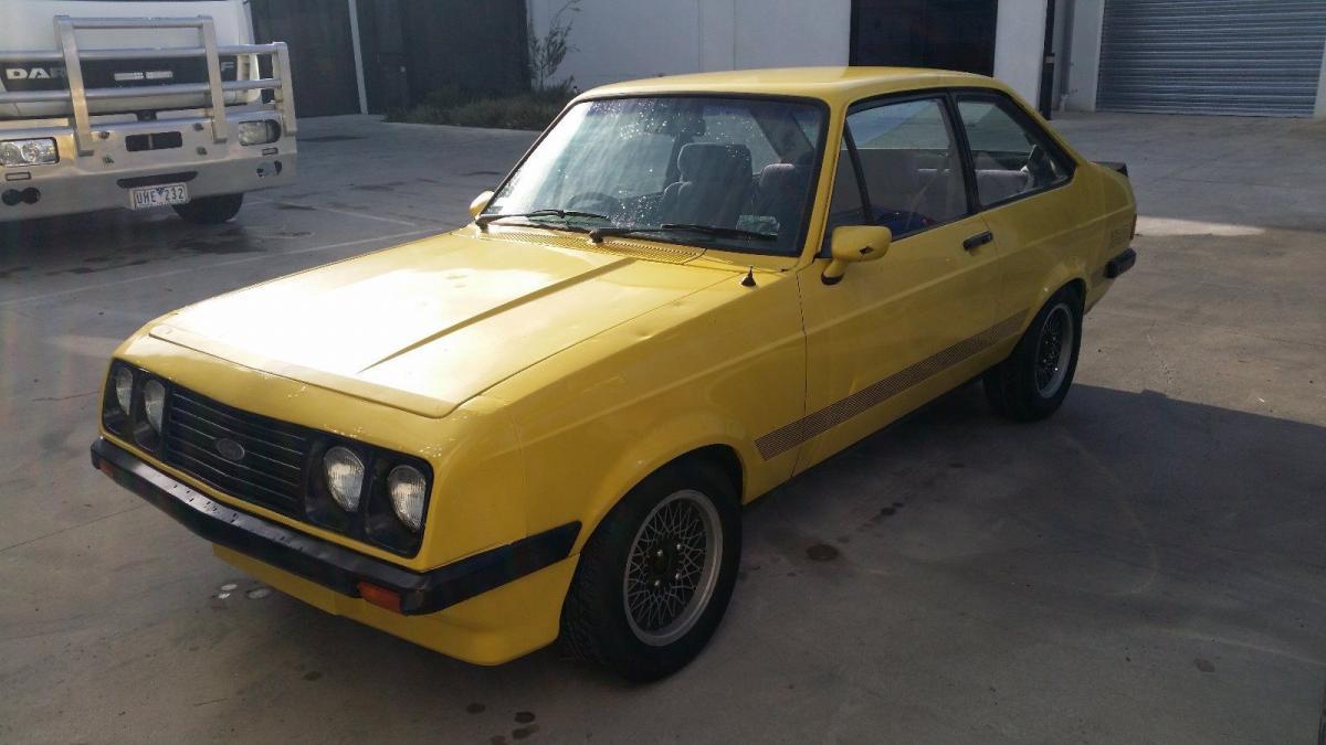 Yellow Fire 1980 Ford Escort RS2000 MK2 coupe 2018 images (1).jpg