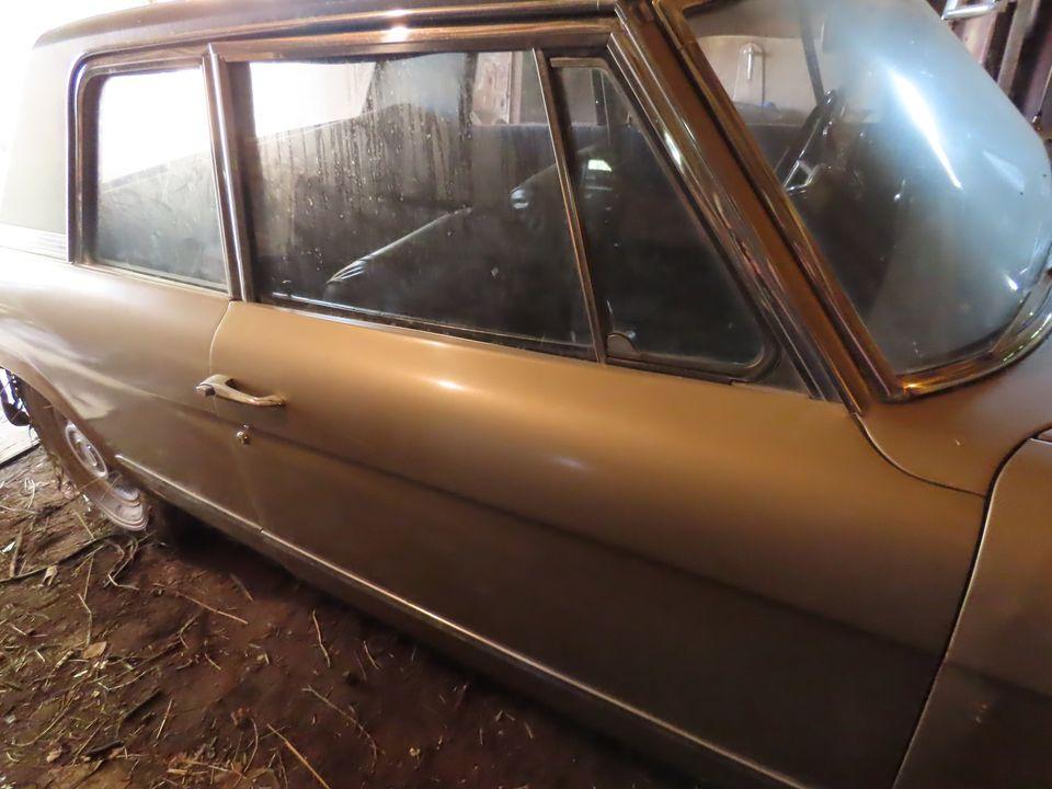 Yellowknife Gold 1966 Studebaker Daytona Sports Sedan images 2021 unrestored survivor (19).jpg