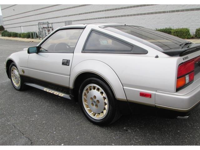 Z31 Nissan 300zx 1984 coupe 50th Anniversary Edition images (13).jpg