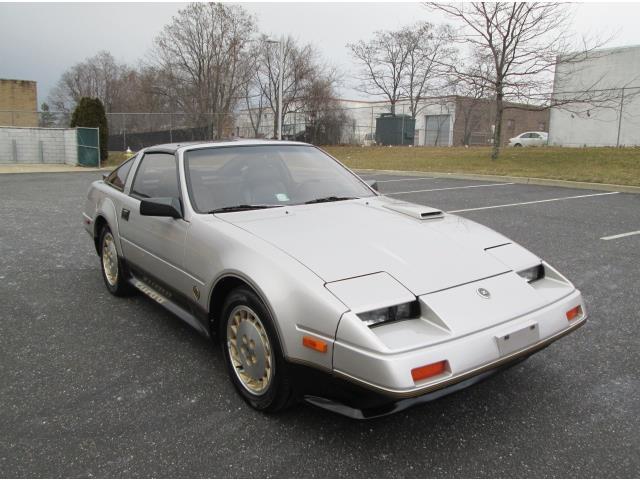 Z31 Nissan 300zx 1984 coupe 50th Anniversary Edition images (4).jpg