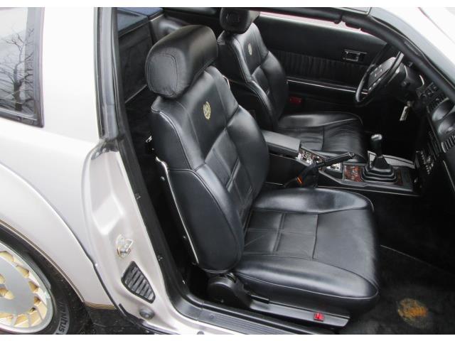Z31 Nissan 300zx interior 50th anniversary edition (16).jpg