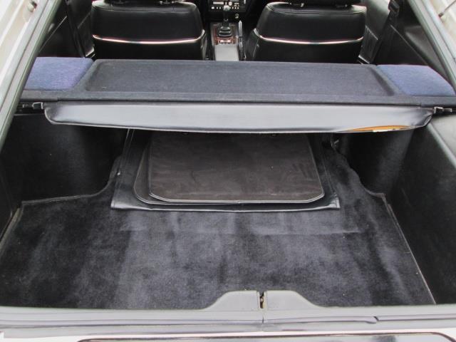 Z31 Nissan 300zx interior 50th anniversary edition (9).jpg
