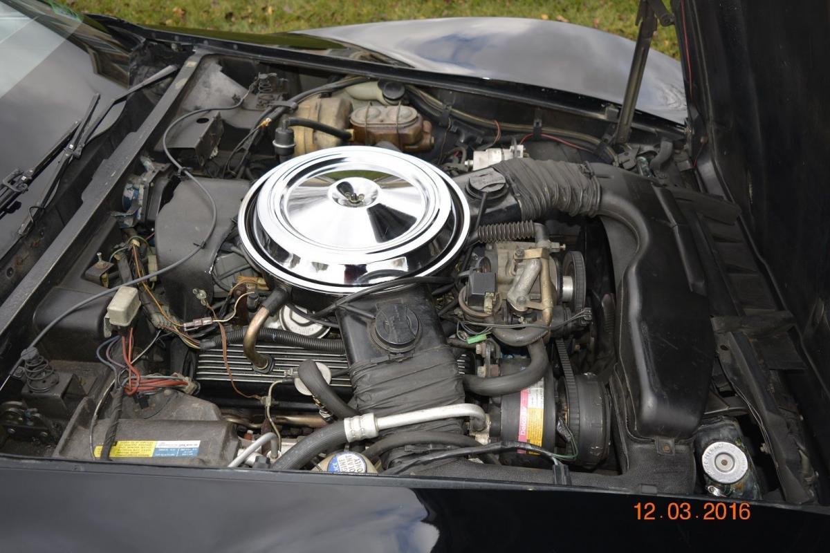 corvette engine bay.jpg