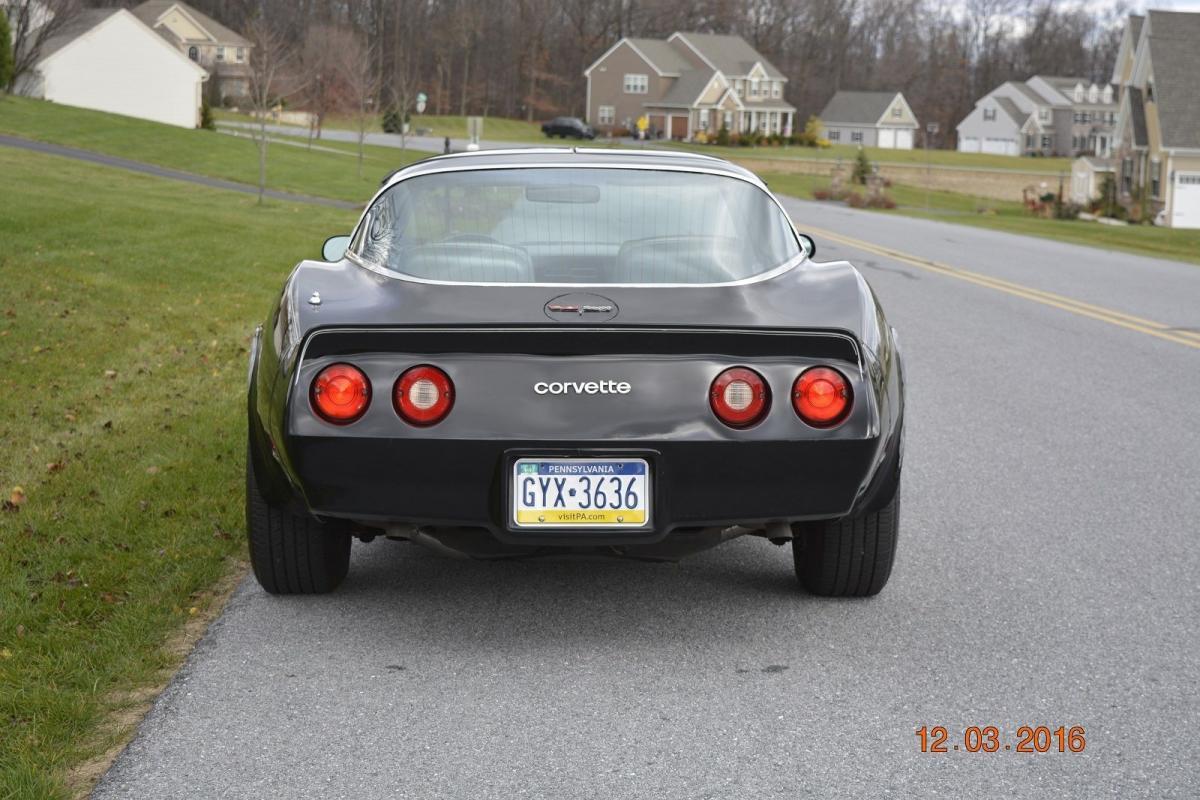 corvette rear tail lights.jpg