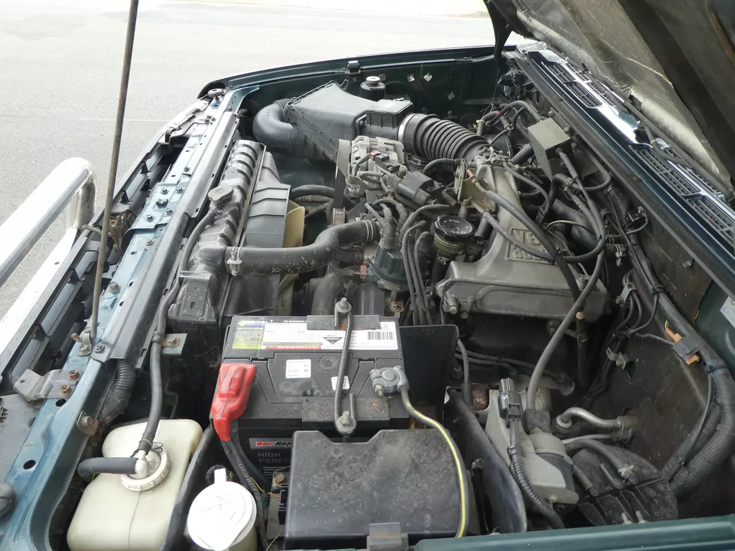 z motor Pajero SWB 3.0l engine images NJ 1996 (3).png