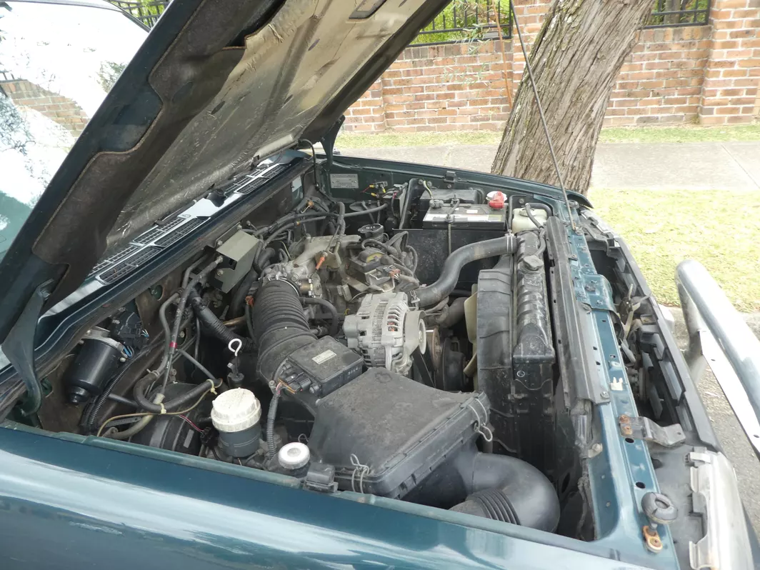 z motor Pajero SWB 3.0l engine images NJ 1996 (5).png