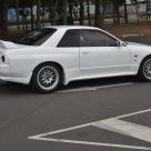 1 Crystal White R32 GTR V-Spec II Australia 1994 model images (1).jpg