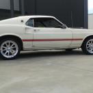 1969 Mach 1 Mustang side profile.jpg