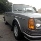 1979 Volvo 242 GT coupe Silver with black and red interior (8).jpg