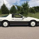 1983 Pontiac Trans-Am Daytona 500 limited edition pace car white on grey (7).jpg