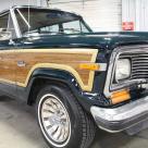 1985 Jeep Grand Wagoneer (AMC) Green paint timber sides SUV images (13).jpg