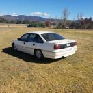 1990 Holden Commodore VB SS V8 white pictures (2) 2021.jpg