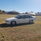 1990 Holden Commodore VB SS V8 white pictures (7) 2021.jpg