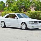 300CE W124 Mercedes Twin Turbo AMG 1988 White (7).jpg