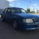 Holden Commodore VK Group A HDT Blue Meanie 1985 (5).jpg