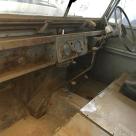 Land Rover 1957 series 1 front dashboard.jpg