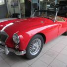 MG MGA 1600 mk2 red.jpg