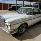 White Mercedes W111 250SE coupe white (1).jpg