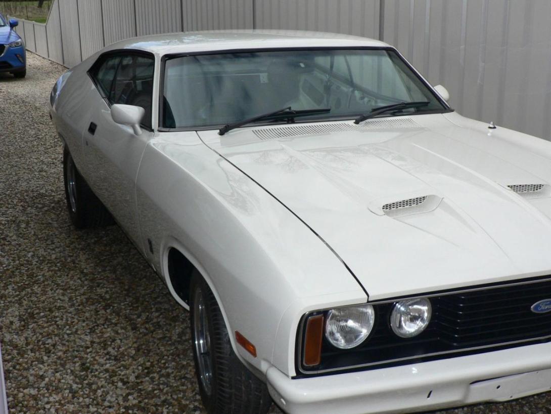 1978 Ford Fairmont XC Hardtop Coupe white (12).jpg