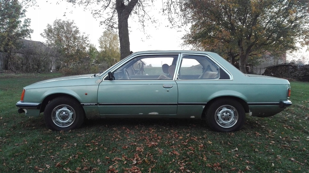 1979 Opel Commodore C Coupe 2 door images Germany (3).png