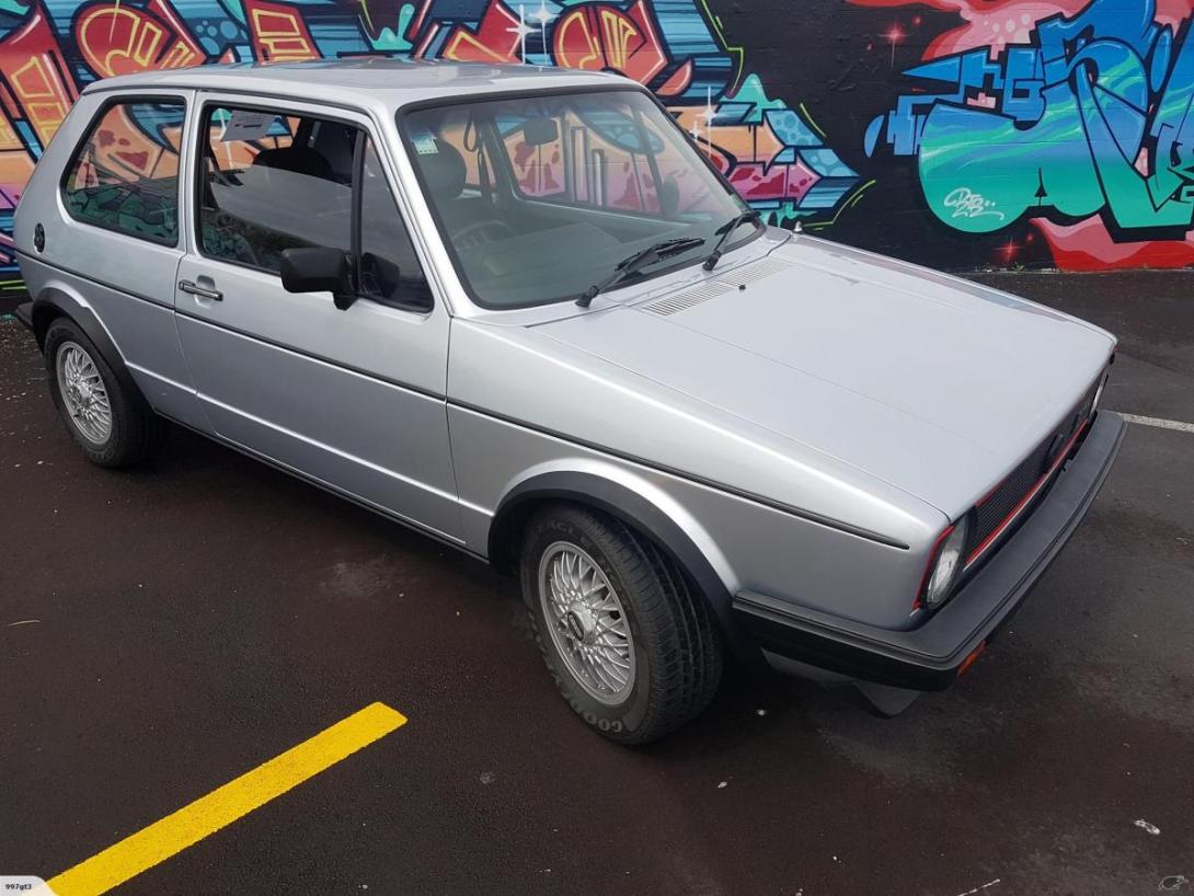 1980 MK1 Golf GTI Diamond Silver for sale New Zealand GTI (1).jpg